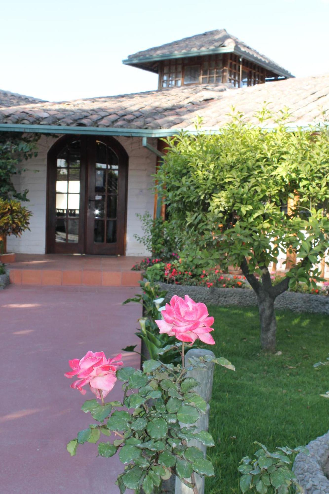 ホテル La Quinta San Andres イバラ エクステリア 写真