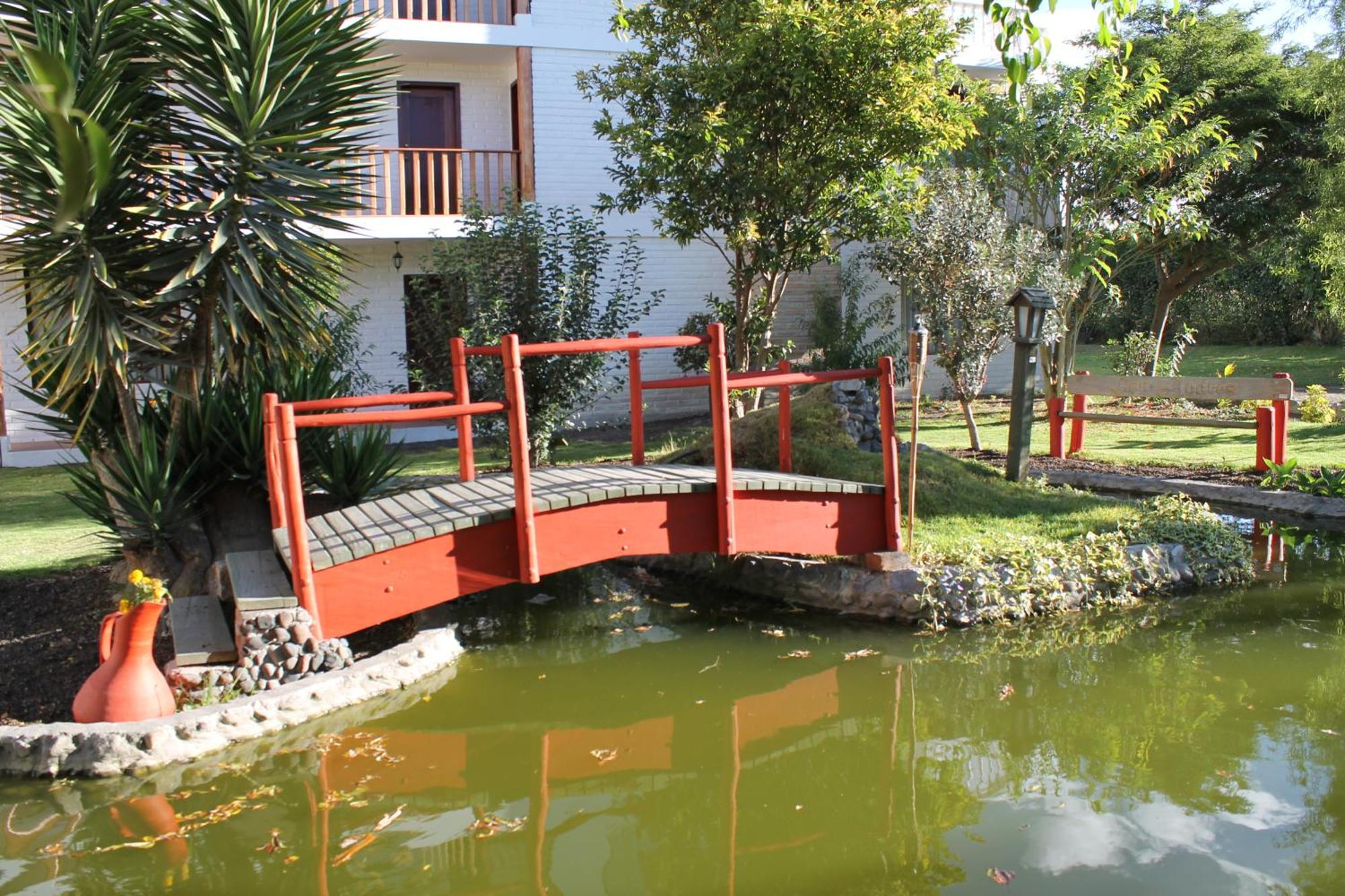 ホテル La Quinta San Andres イバラ エクステリア 写真