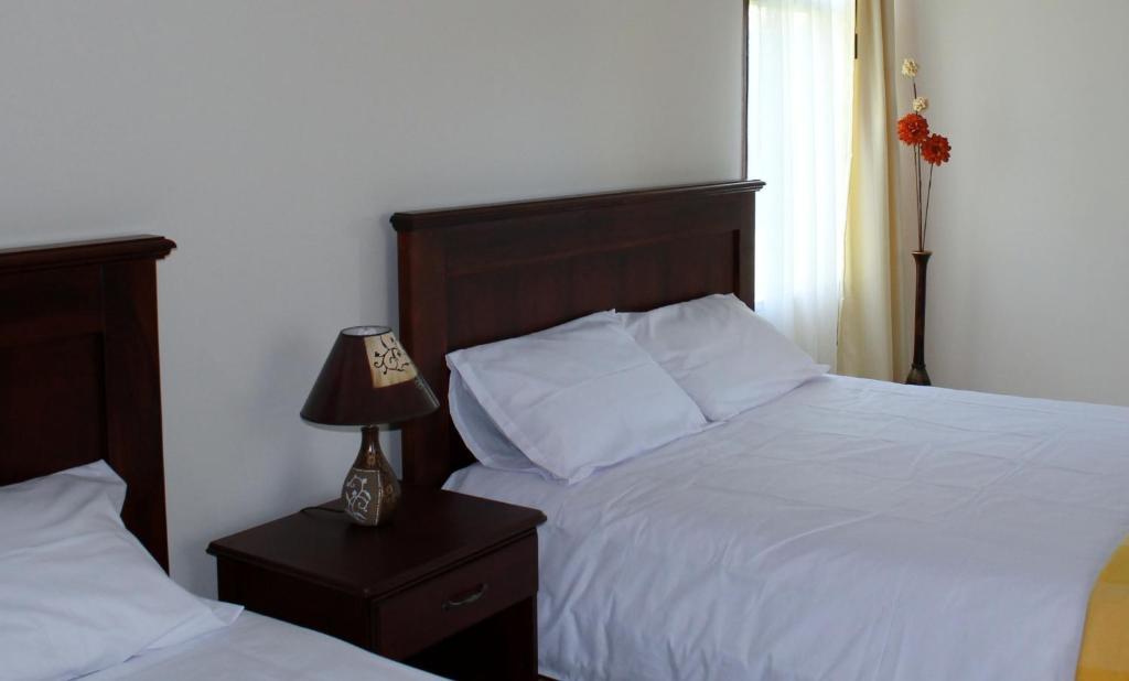 ホテル La Quinta San Andres イバラ エクステリア 写真