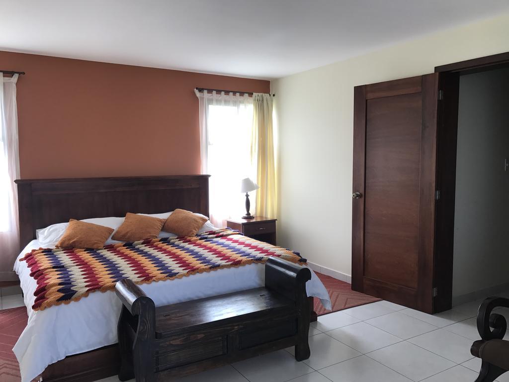 ホテル La Quinta San Andres イバラ エクステリア 写真