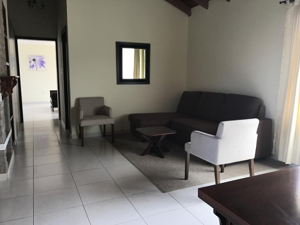 ホテル La Quinta San Andres イバラ エクステリア 写真